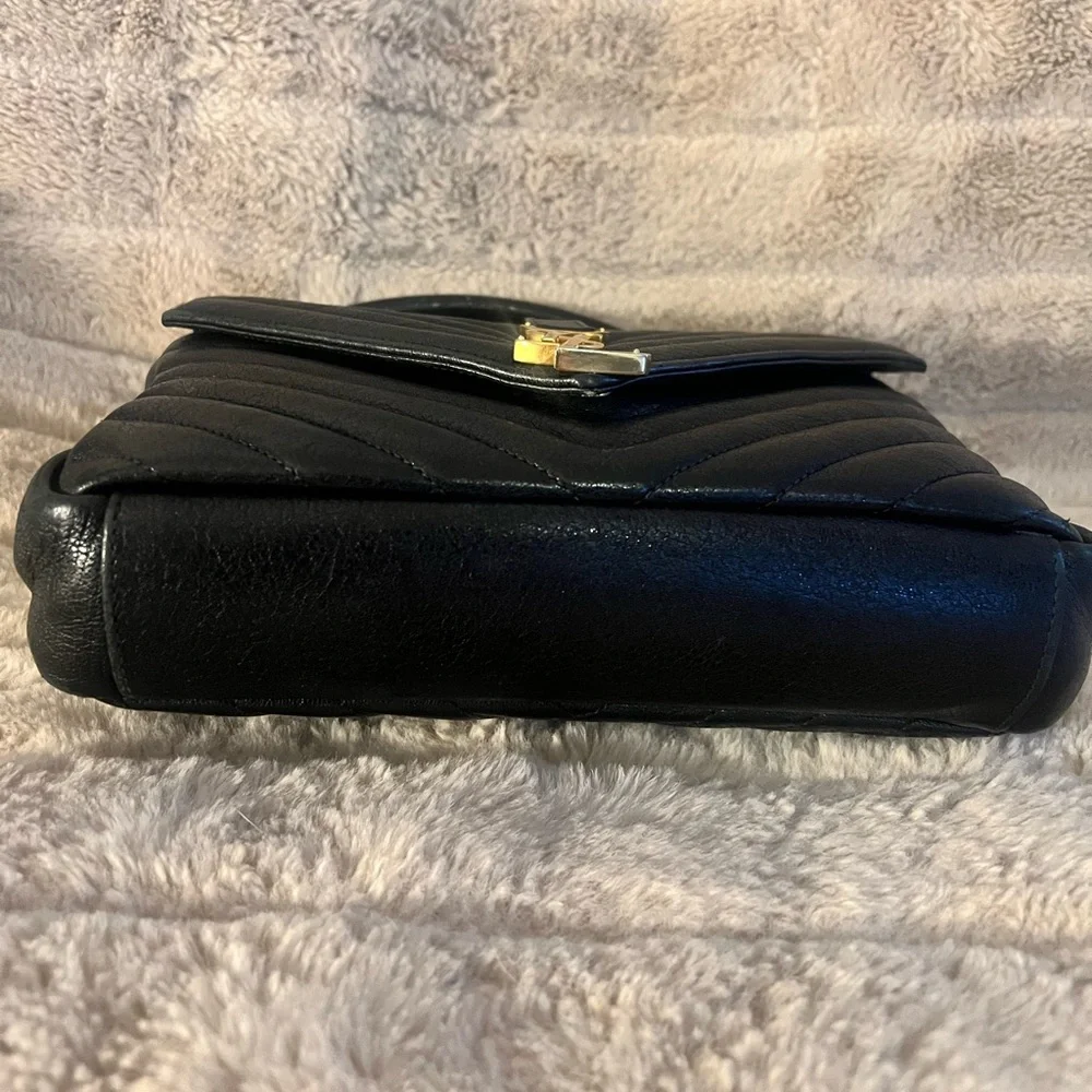 Saint Laurent Black Quilted Leather Shoulder Bag with Gold Hardware - Picture 5 of 15